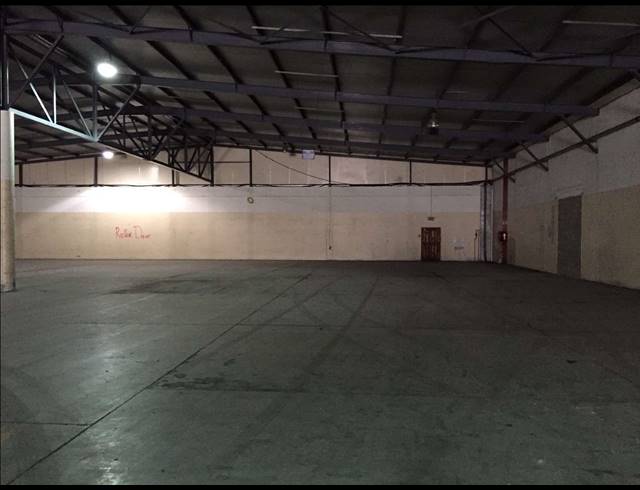2,700M² FACTORY TO LET IN BEACONVALE